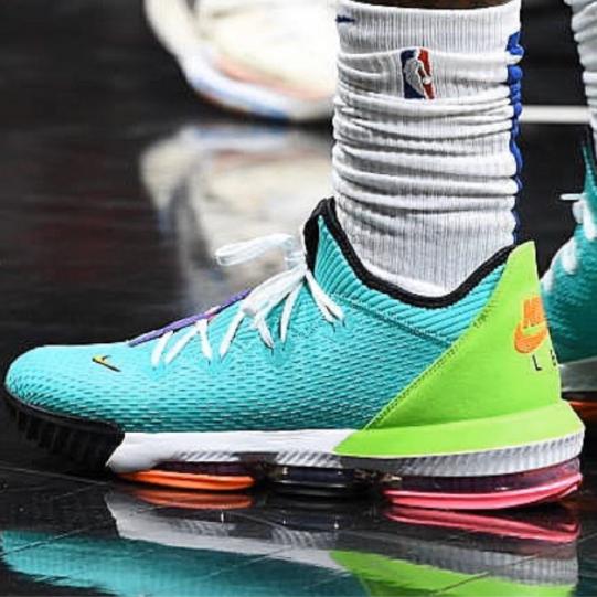 哈雷尔上脚麦迪球鞋,哈雷尔上脚球鞋aj6