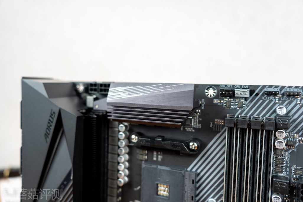 技嘉x570旗舰主板,技嘉x570pro深度评测