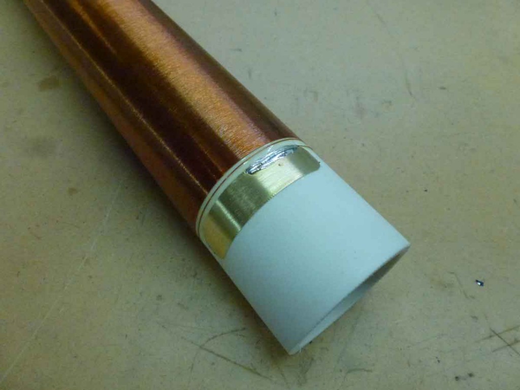 成为雷电法王很简单，用6个啤酒瓶和日常用品，就能做特斯拉线圈