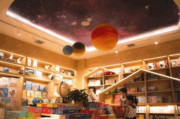 西安曲江最大书店,西安最美书店曲江书城