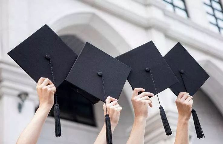 大学生最应该做什么样的兼职呢 (在大学里最好的兼职是什么)