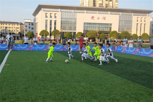 足球特色幼儿园有哪些活动,世界足球日活动幼儿园