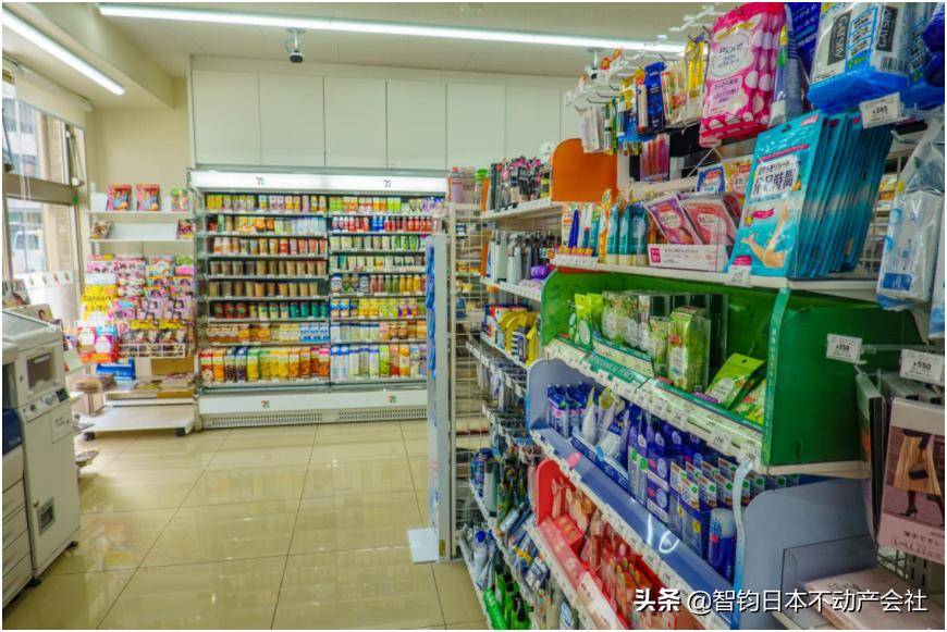 在日本四口之家一个月开销,日本一家每个月生活费