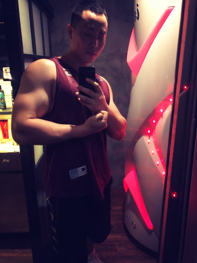 增肌健身服推荐,现在最流行的健身服