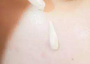 十大公认好用的粉底液排名滋润型,适合秋冬各种皮肤的粉底液