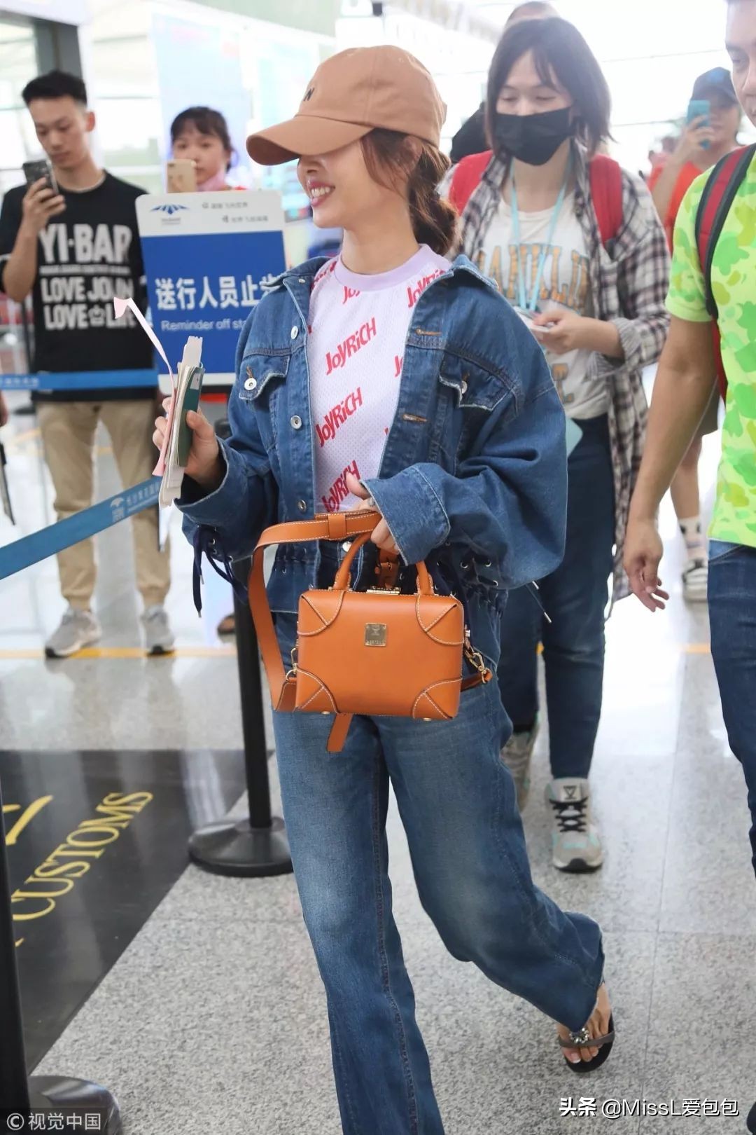 百变天后蔡依林热舞,蔡依林私服潮范十足