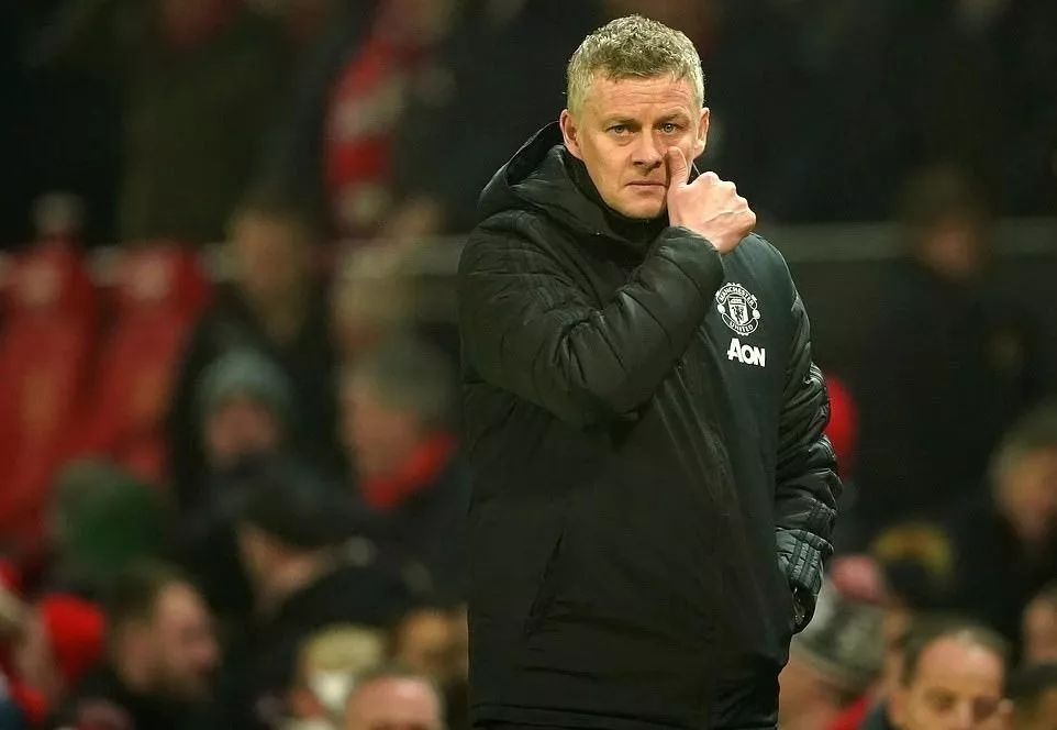 曼联赛季首遭连败,曼联赛季首败