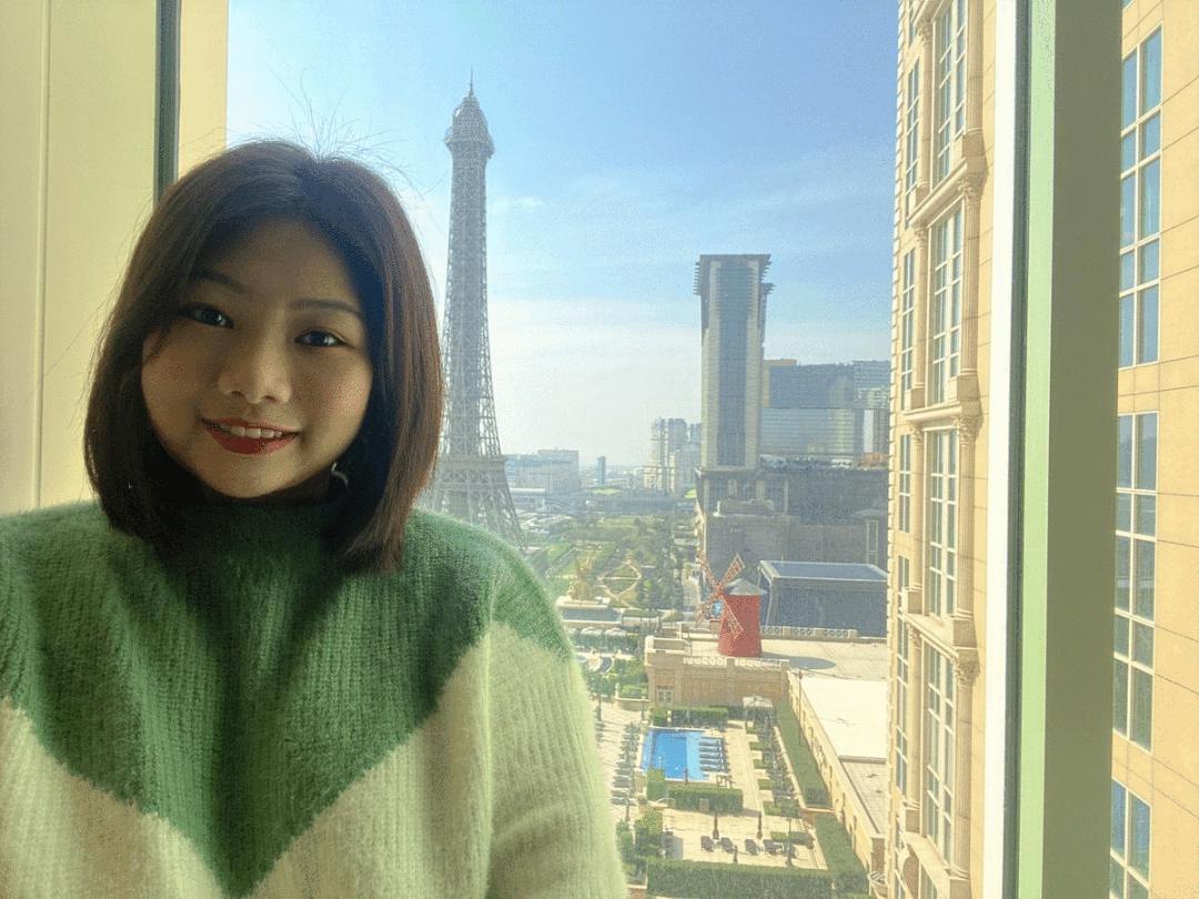 圆脸怎么瘦成v脸,大圆脸戴什么耳环显脸瘦