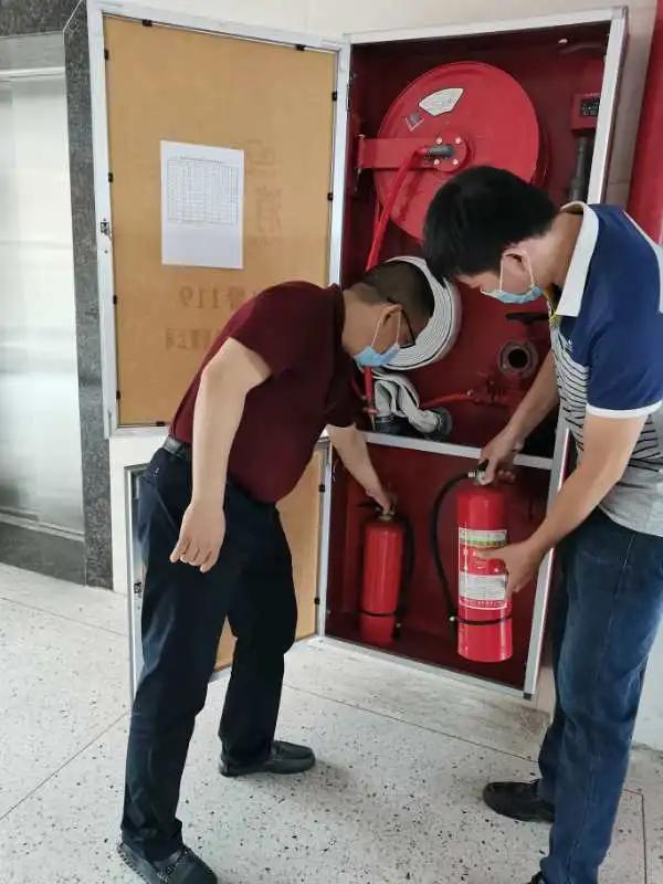 妇幼保健院安全生产大检查,筑牢安全底线安全生产大排查