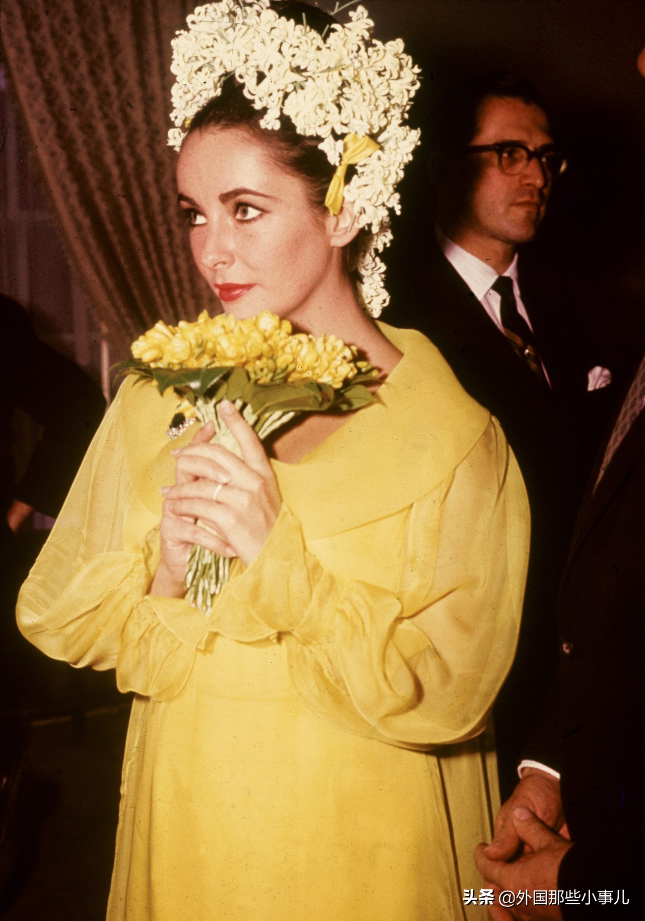 伊丽莎白·泰勒传奇一生,伊丽莎白泰勒一生八段婚姻