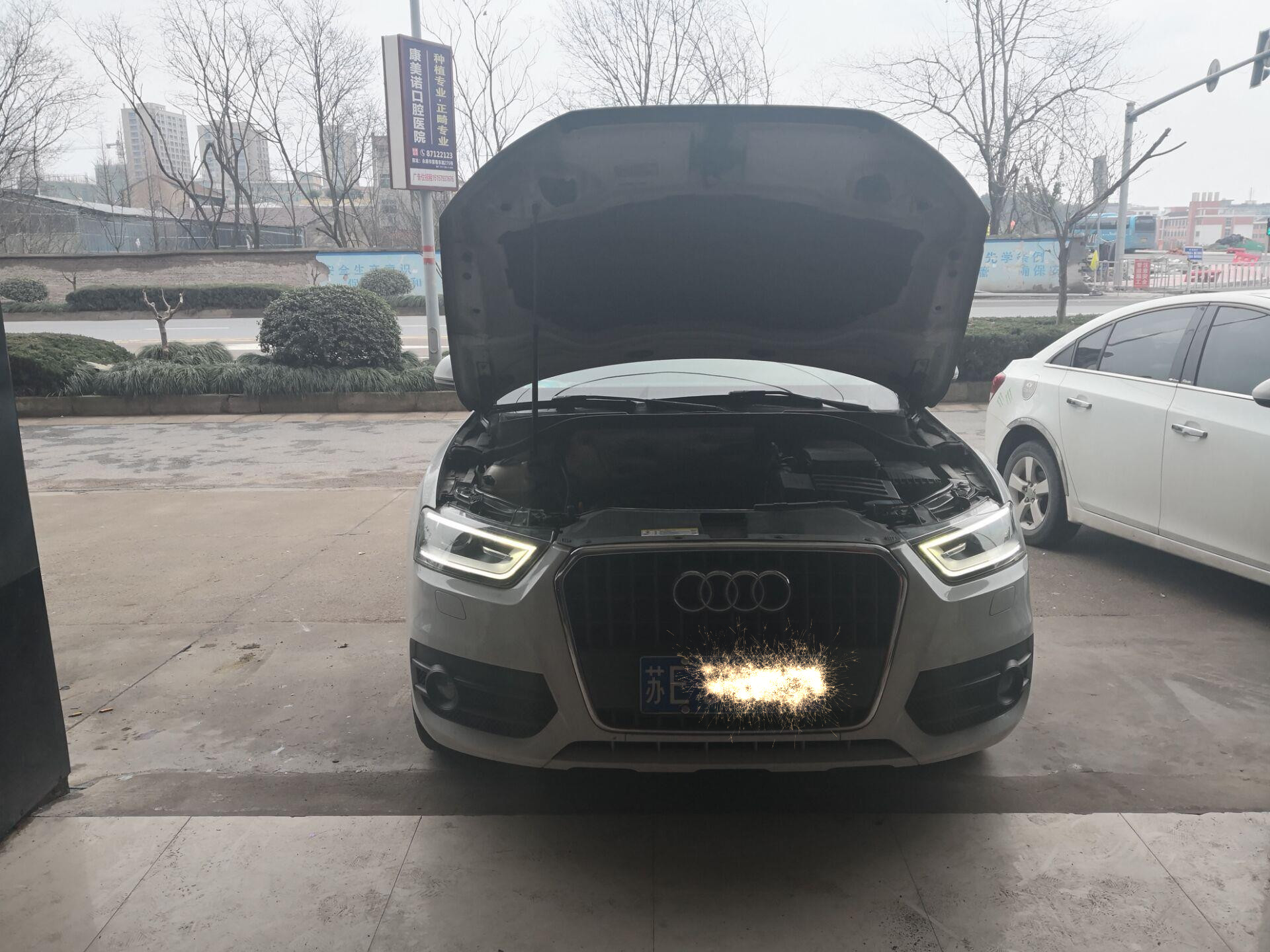 奥迪q3轿跑版烧机油吗,19款奥迪q3会烧机油吗