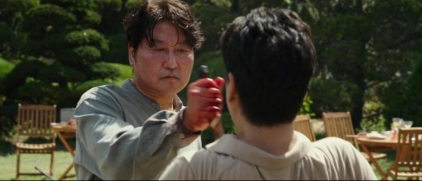 寄生虫故事梗概,寄生虫讲的是什么社会现象