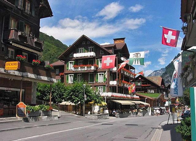 欧洲留学费用人民币一览表,欧洲留学14个国家花费一览表