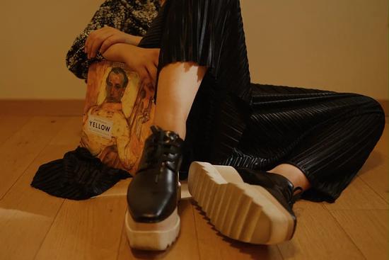 你以为1万块的迪奥很好穿?真的没有