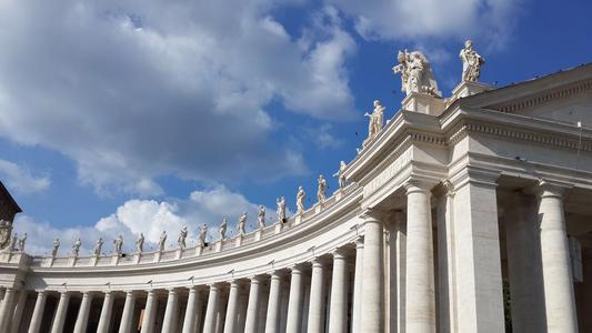 世界上最大的单体教堂,全世界最大的十个教堂