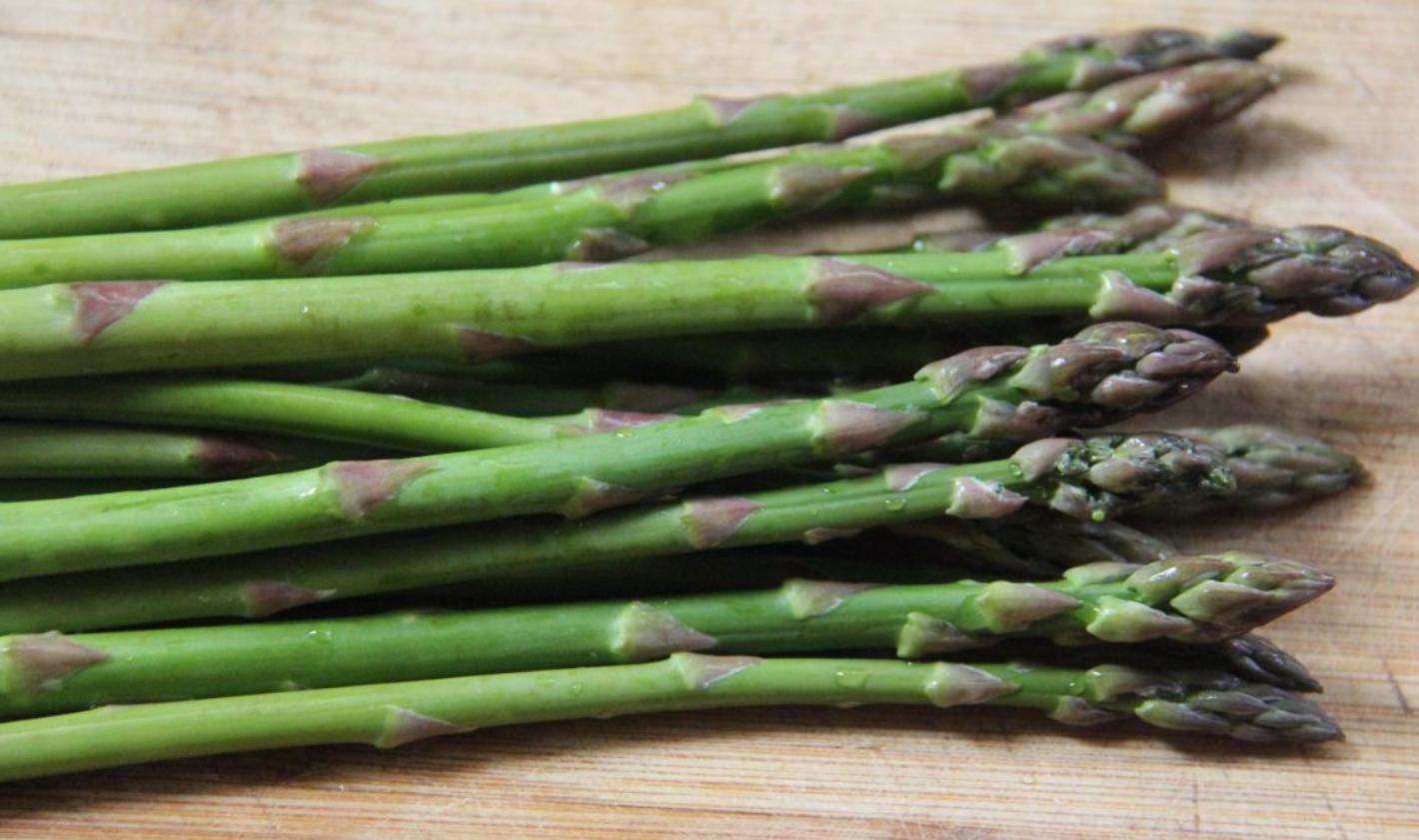 芦笋的吃法和做法大全集,青笋的家常做法清炒芦笋