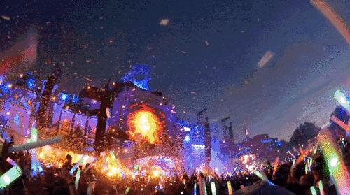 天津现在开着的夜市,月底天津这个夜市将全新亮相