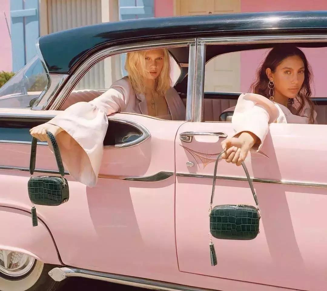 1000的包包值得买吗,1000块钱值得入手的包