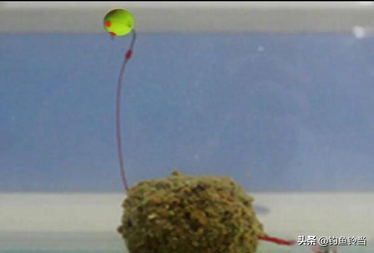 铅坠躺底钩饵悬浮，钓鲤鱼非常有效，论四川特有的钓法：珠珠钓法