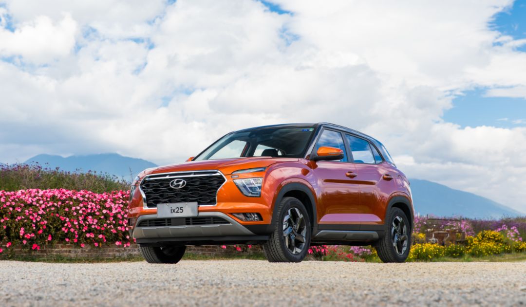 搭载12.3英寸竖屏,百公里油耗才5.3L,试驾北京现代全新一代ix25