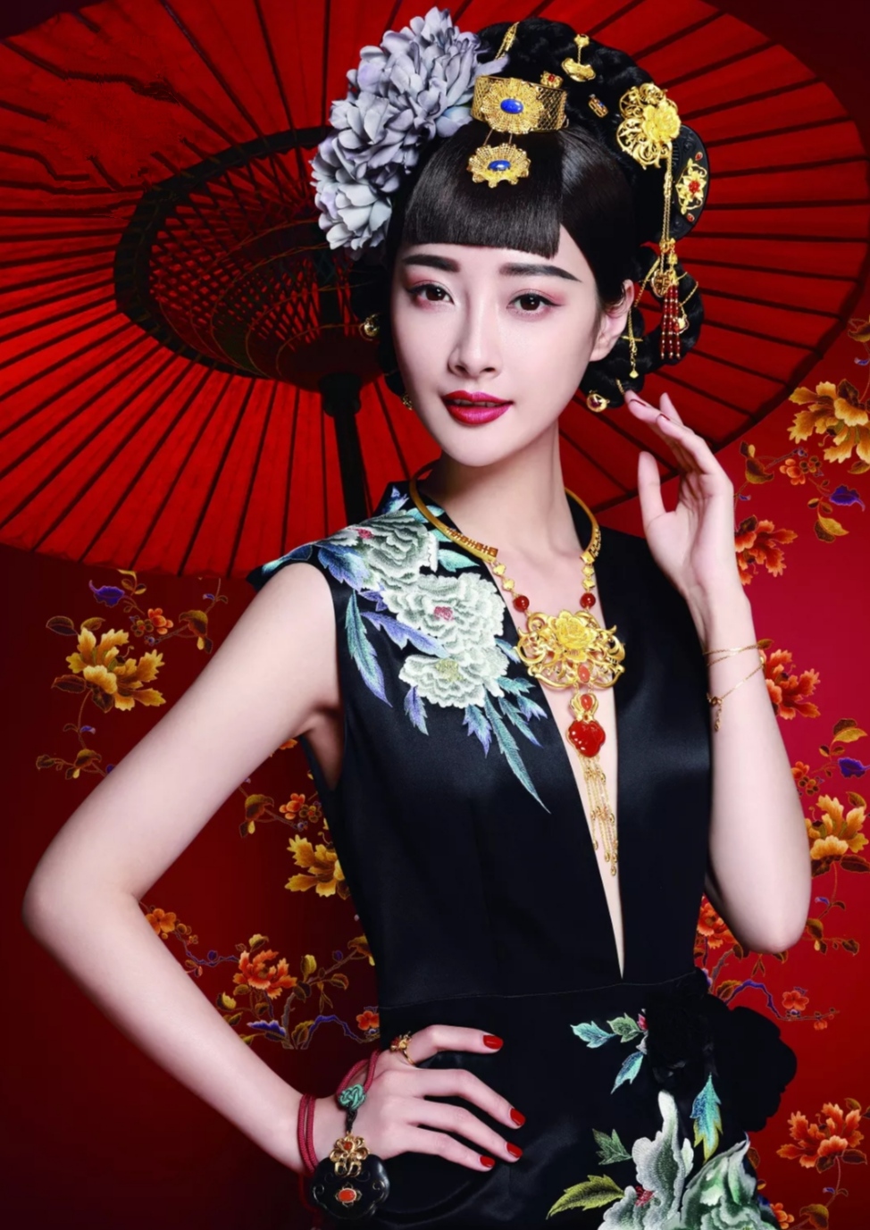 为什么黄金首饰有400多和500多,黄金首饰哪种性价比高