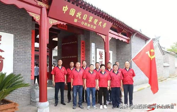 鎴戜滑韬竟鐨勬柊闂绘湁鍝簺,鎴戜滑韬竟鐨勪簩闈掍細灞辫タ