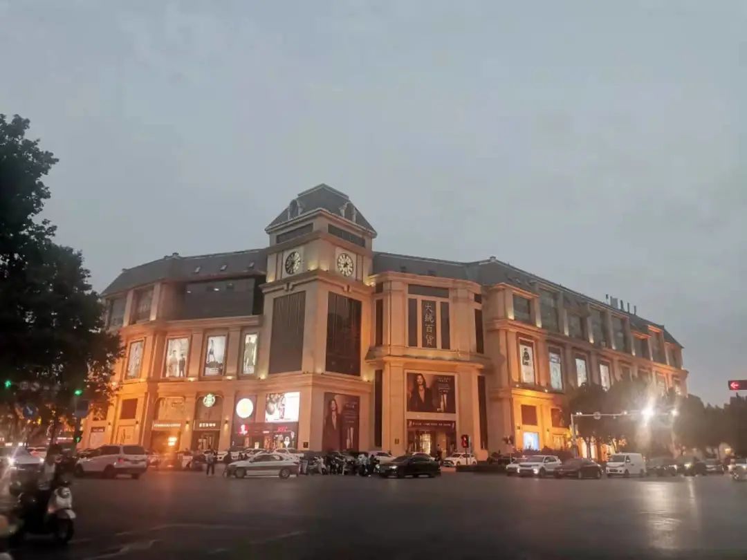 南阳月薪5000买什么样的房子,南阳的有钱人都住在哪