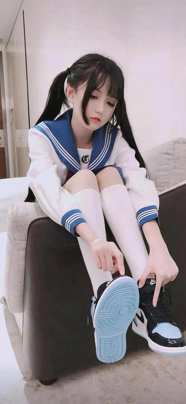 美女养眼壁纸动漫,超清治愈养眼美女手机壁纸