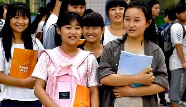 想要稳定的工作考研还是考公,想考上教师编