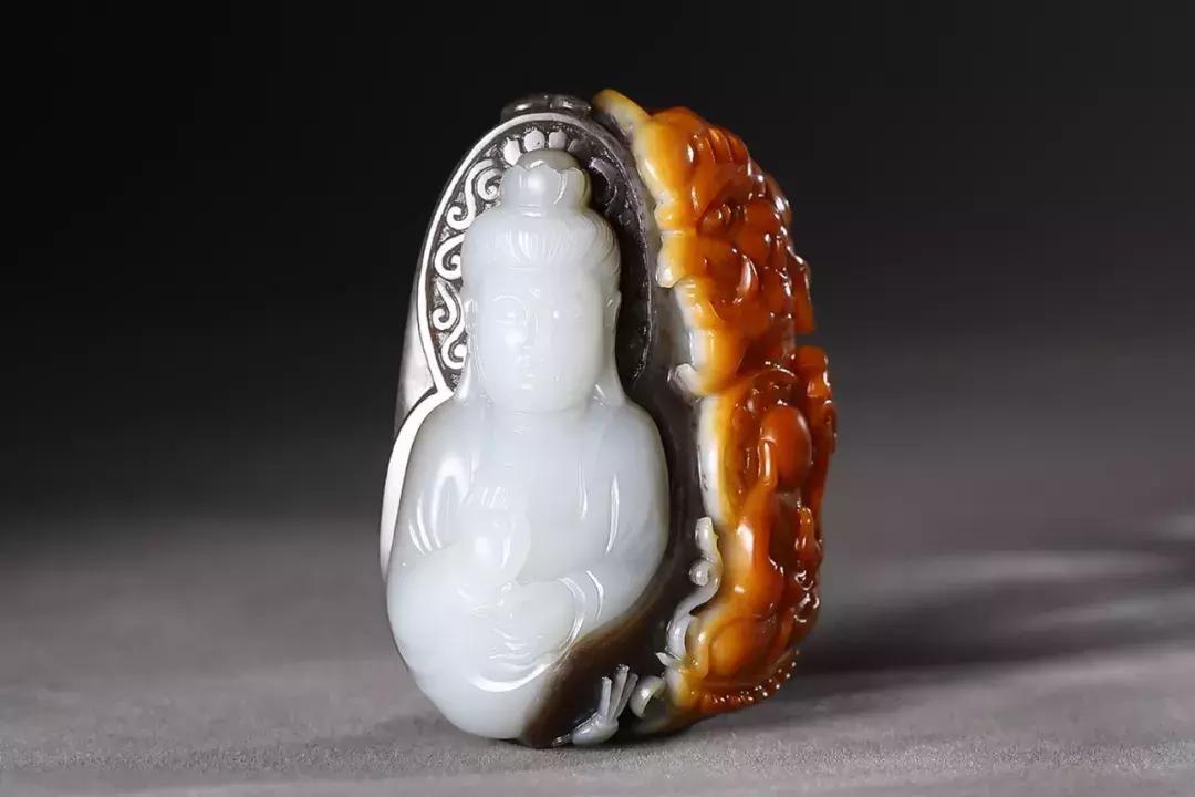 白玉俄料多少钱一斤,国内最大俄料白玉批发市场