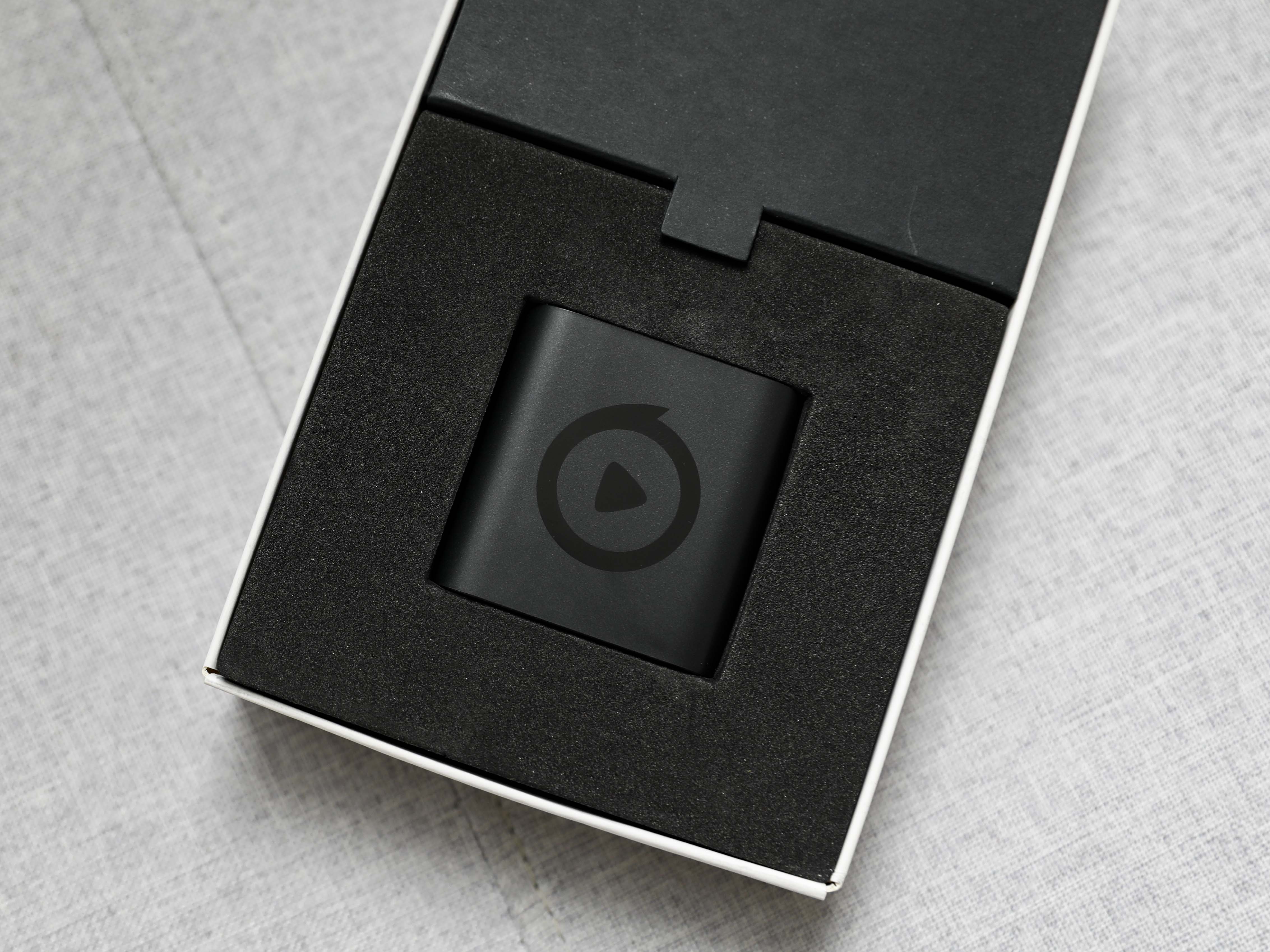 爱奇艺电视果6和腾讯极光5哪个好,爱奇艺电视果对比测评