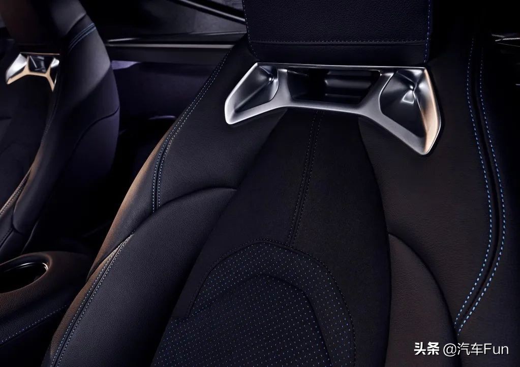 宝马z4与supra哪个好,supra和z4出自什么平台