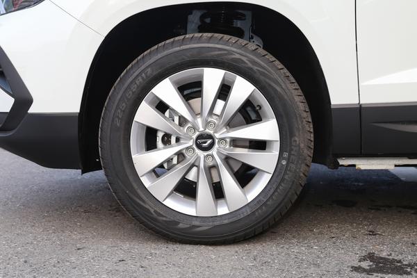 捷达vs7讲车视频,捷达vs7手动挡24款最新评测