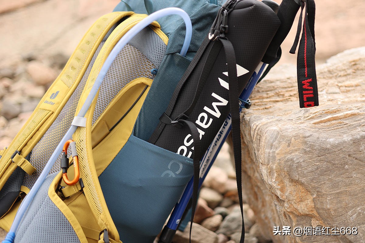 多特萤火虫哪个颜色最好看,多特萤火虫怎么挂折叠登山杖