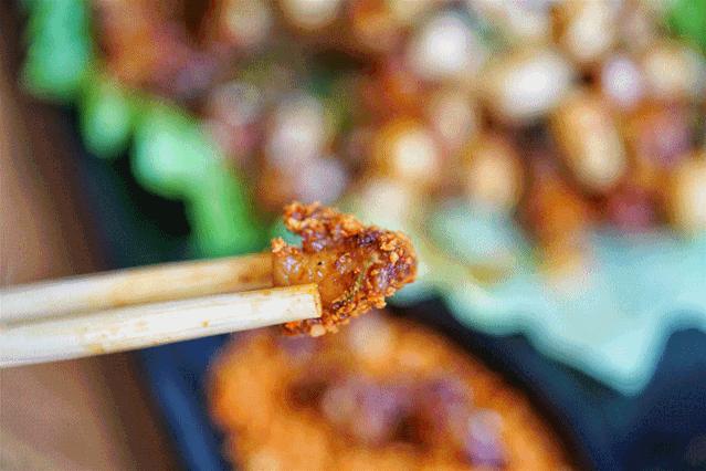 开了20年的冒菜,贵阳最正宗的老贵阳烤肉