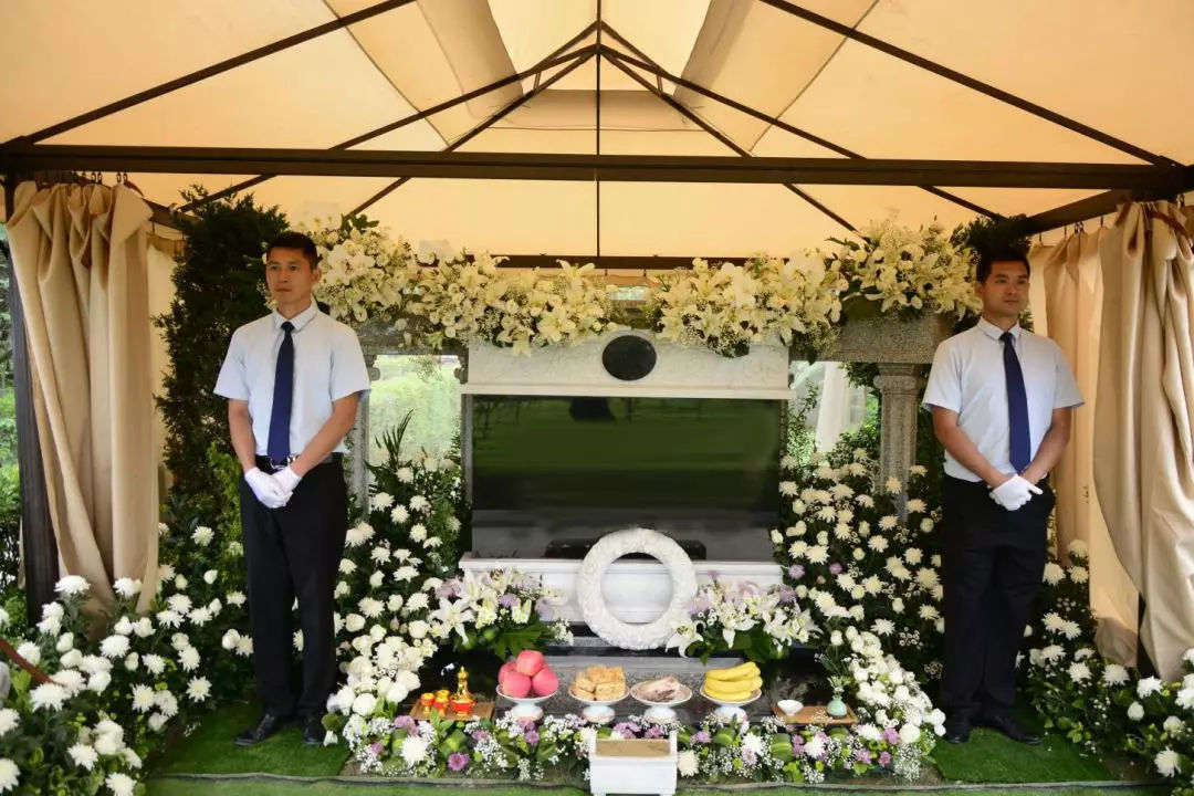 骨灰多年后会变成什么样,骨灰长时间会变成什么样