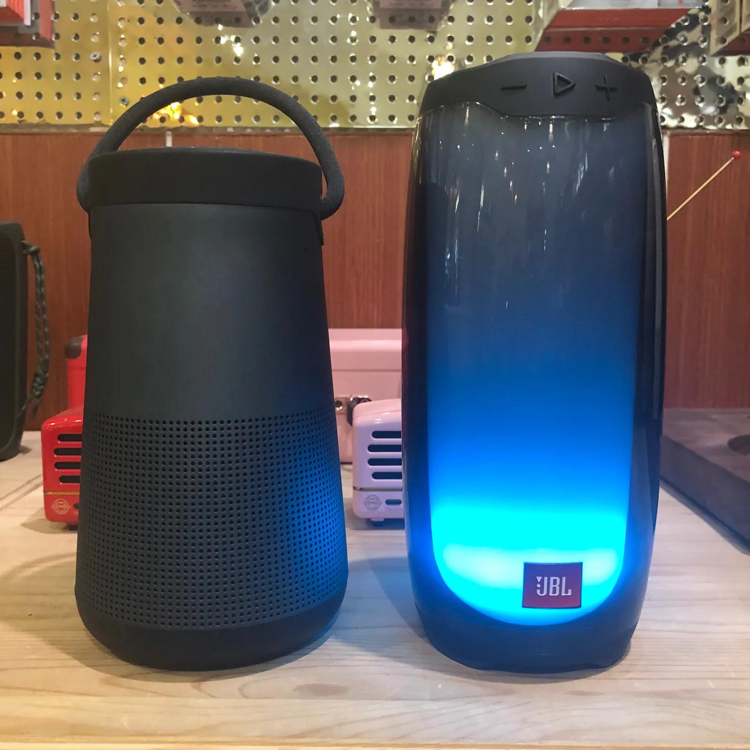 jbl脉动4和小水壶,jbl脉动四展示