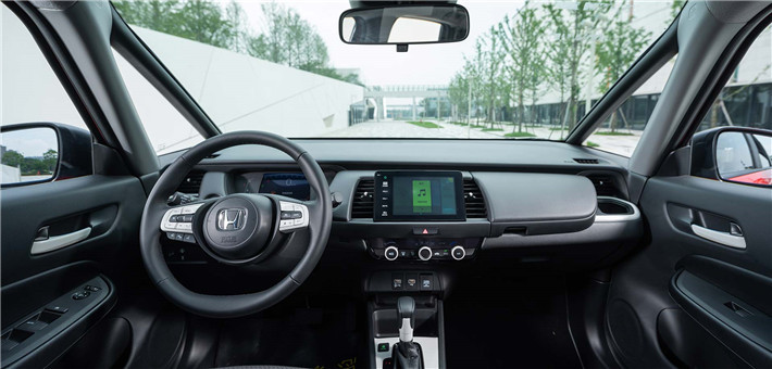 售价8.18万起，“超跑”本田飞度优缺点解读