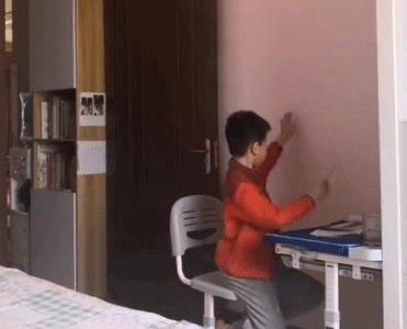 孩子不自律是本能，父母让他自律是本事