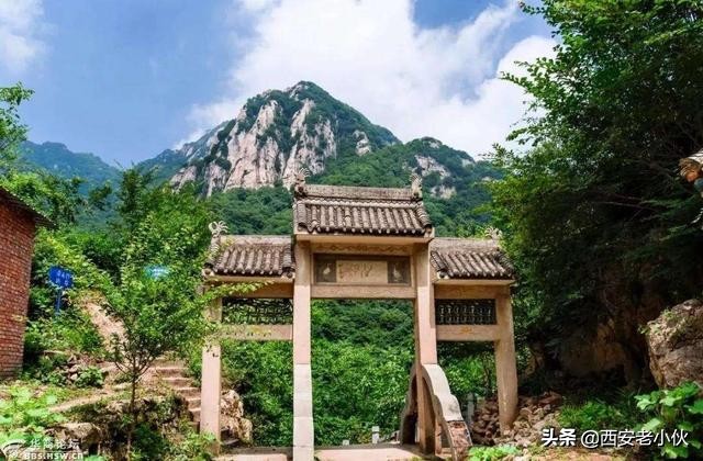 西安库峪太兴山铁庙,西安太兴山铁庙都是台阶吗