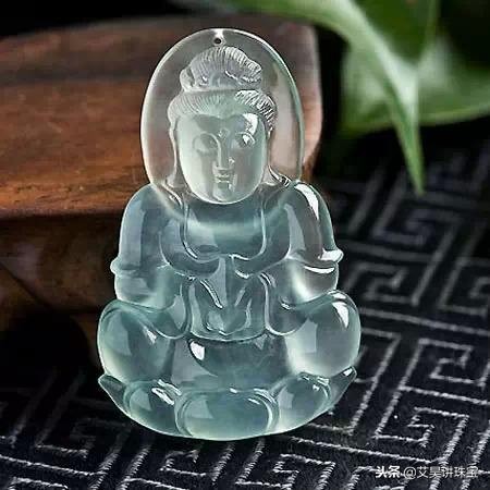 钻石珠宝入门基本知识 (珠宝知识讲解钻石)