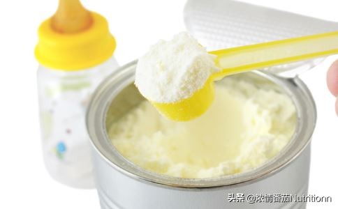 婴儿奶粉正确的配制及喂养方法,婴幼儿奶粉营养品知识讲解