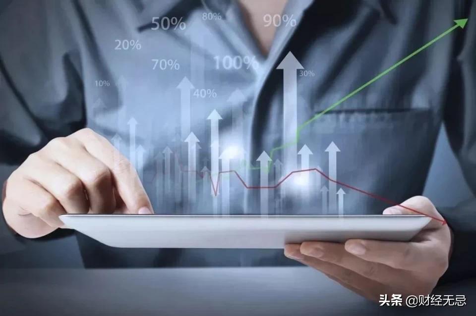 被阿里数字化投喂的老乡鸡怎么飞？