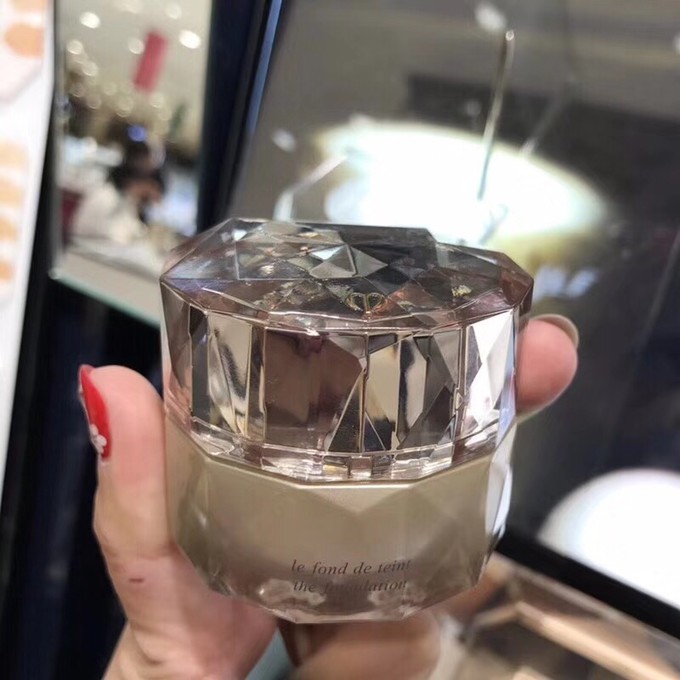 平价推荐彩妆眼影修容腮红三合一,好用健康的眼影彩妆推荐