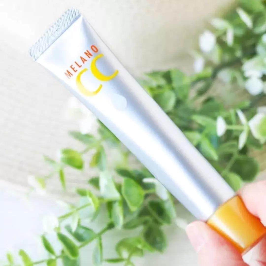 假货行千里,正品积在仓!睁开大眼睛看清楚啦,这个乐敦是假的