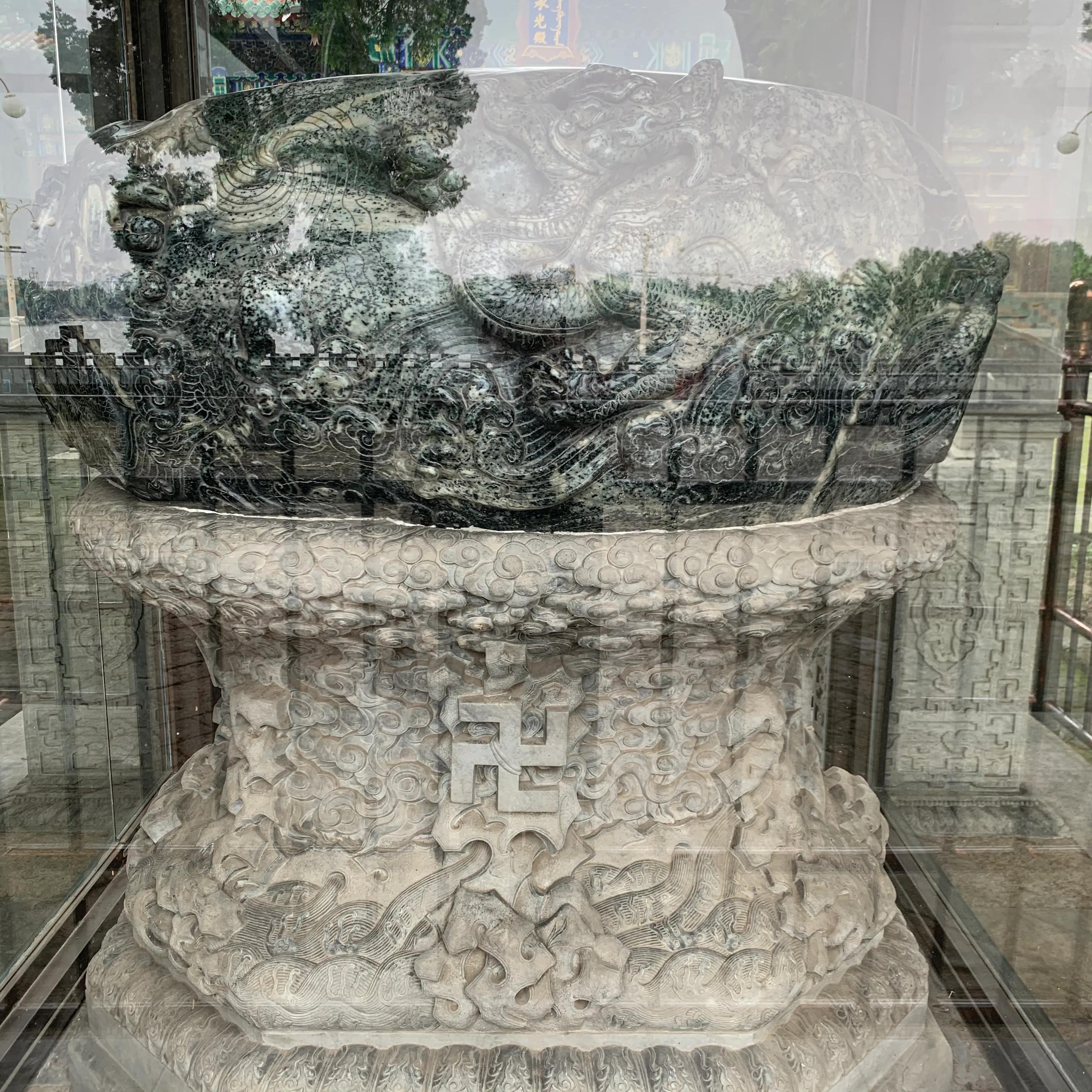 关于徐志摩的旅游景点,北京这个城市的名胜古迹