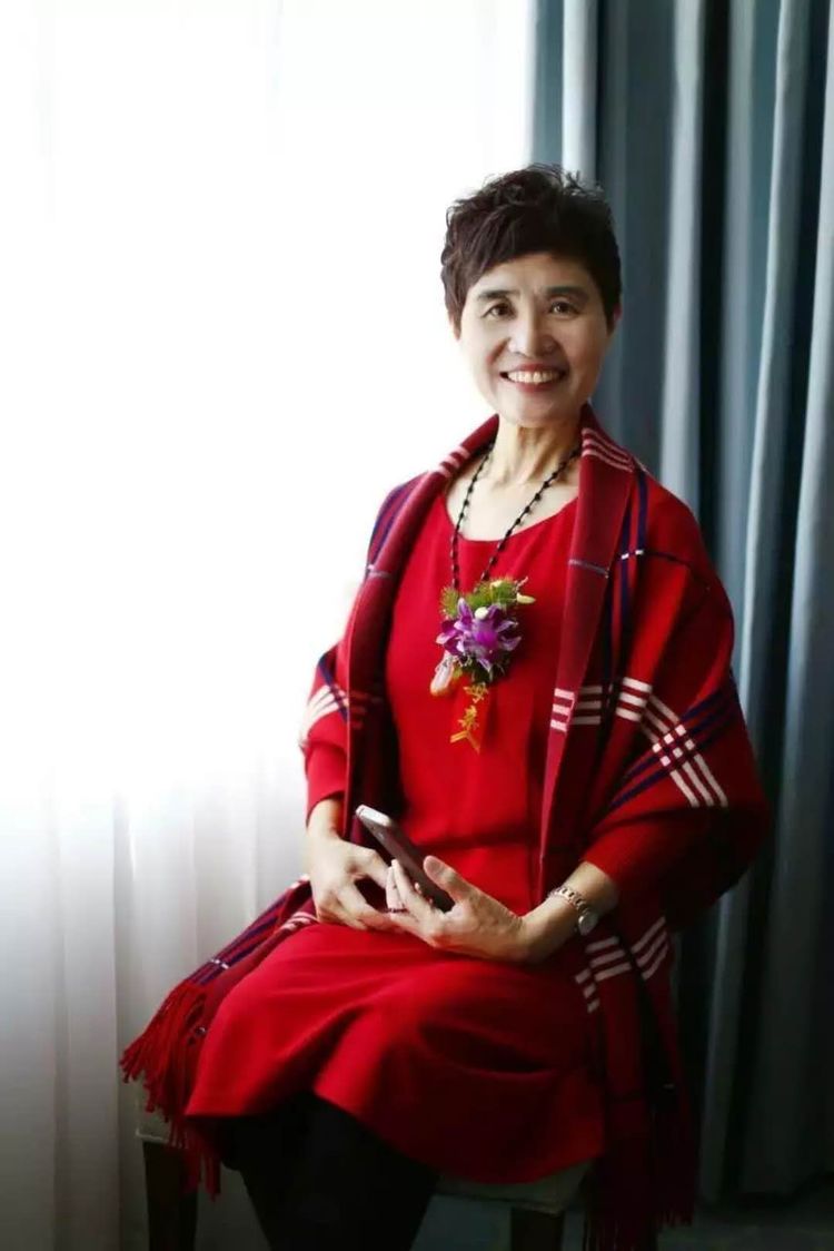 2018年总结表彰暨「感动我的人和事」征文颁奖团拜会