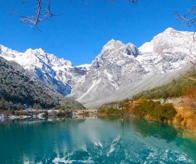 云南有个奇怪的部落,云南最奇葩的部落是什么