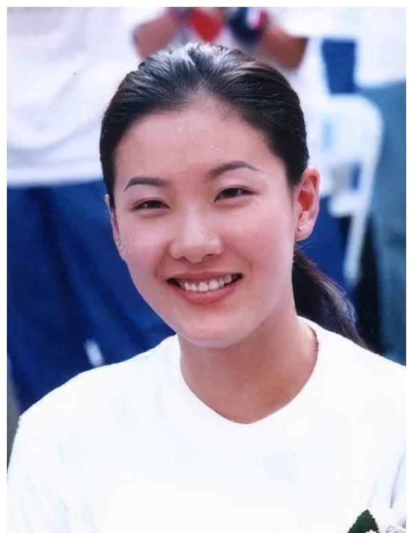 跳水员伏明霞照片,跳水冠军伏明霞个人简历