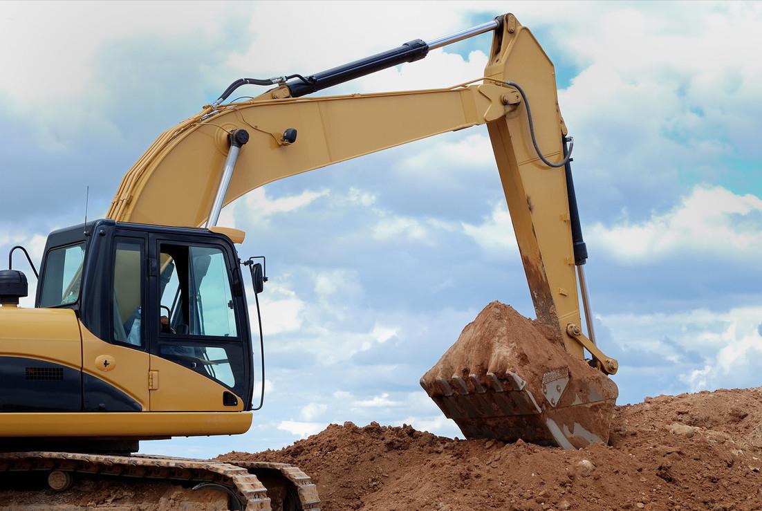 一台挖掘机一天能赚多少钱人民币,2020年一台挖掘机一年能挣多少钱